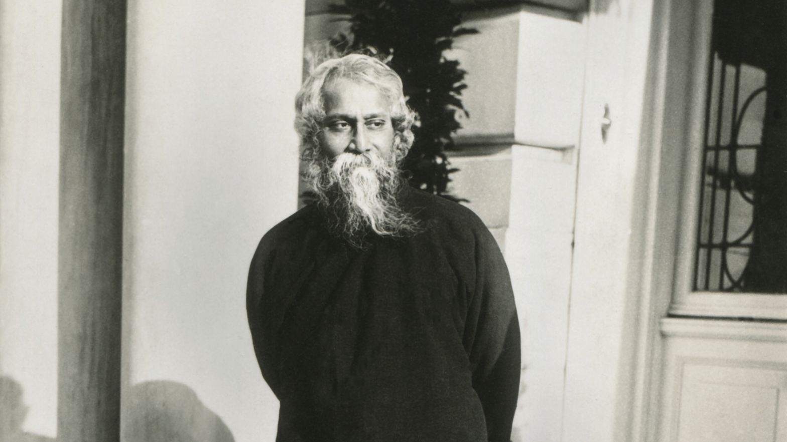 The Mystic Through Rabindranath